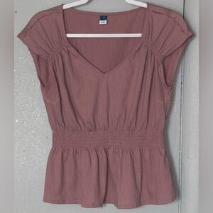 Old Navy Mauve Pink Vneck Cap Sleeve Smocked Gartered Peplum Pullover Top M